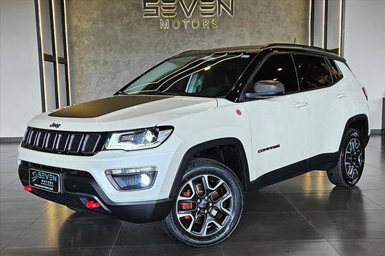 JEEP COMPASS 2.0 16V DIESEL TRAILHAWK 4X4 AUTOMÁTICO JEEP COMPASS 2.0 16V DIESEL TRAILHAWK 4X4 AUTOMÁTICO
